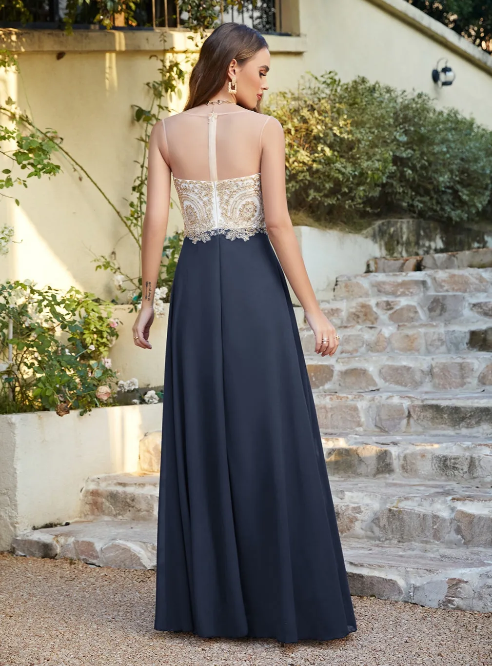 Elegant Sleeveless Aline Chiffon Appliques Evneing Dresses