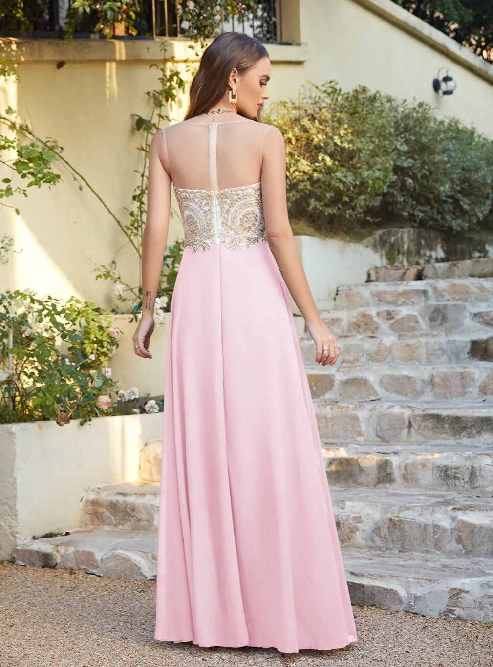 Elegant Sleeveless Aline Chiffon Appliques Evneing Dresses