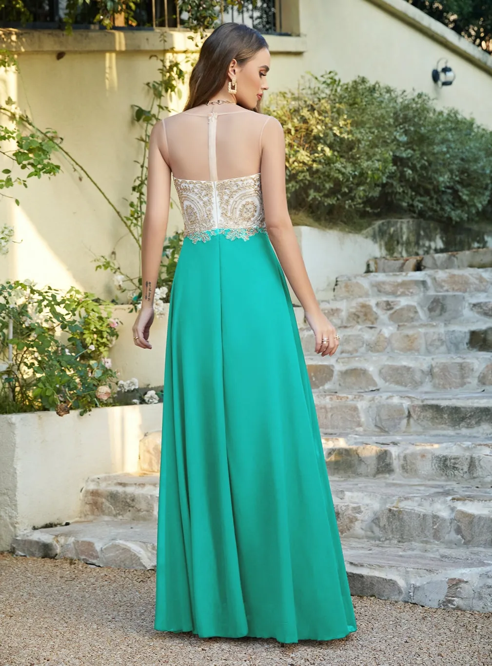 Elegant Sleeveless Aline Chiffon Appliques Evneing Dresses