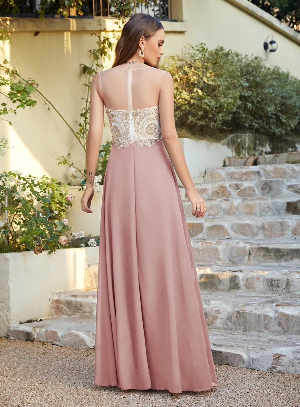 Elegant Sleeveless Aline Chiffon Appliques Evneing Dresses