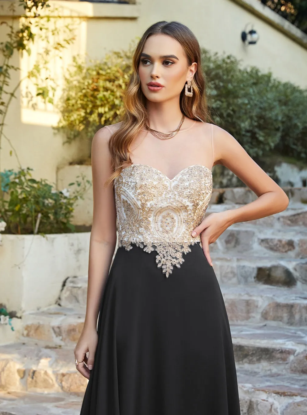 Elegant Sleeveless Aline Chiffon Appliques Evneing Dresses