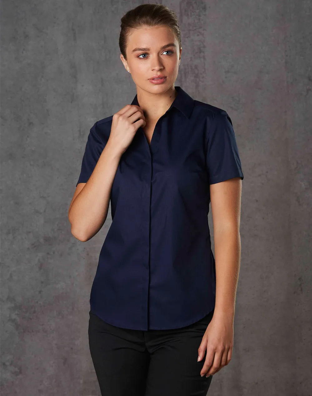 M8110S Barkley Ladies Taped Seam Short Sleeve Shirt