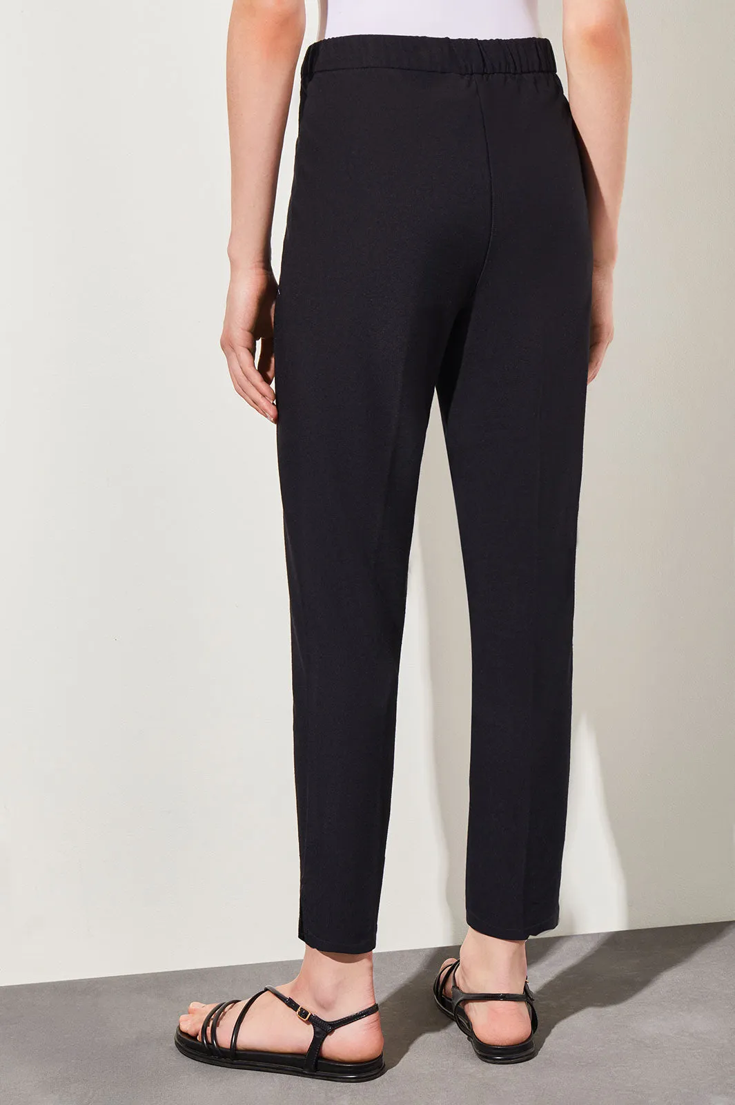 Plus Size Stretch Studio Crepe Straight-Leg Ankle Pants