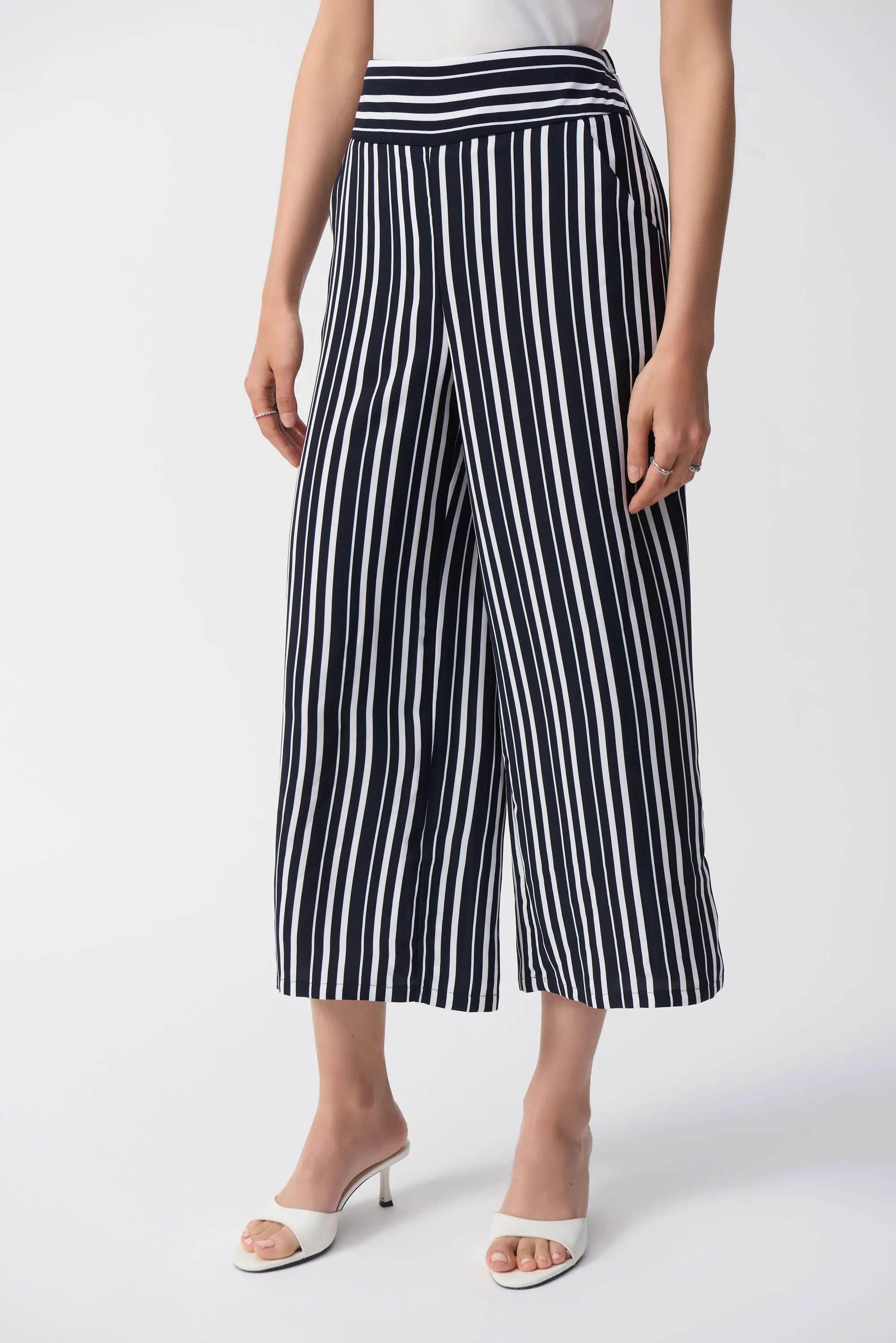 Woven Stripe Print Culotte Pants